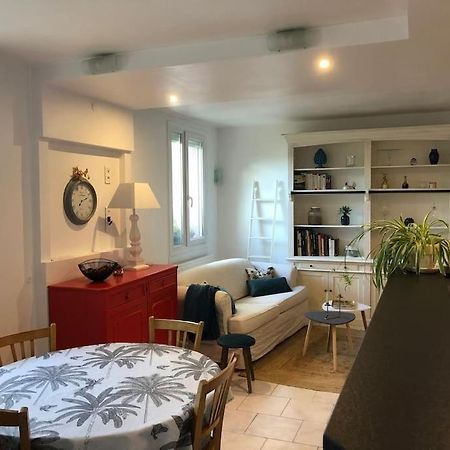 Appartement En Duplex Avec Parking Et Jardinet บัวร์ ภายนอก รูปภาพ